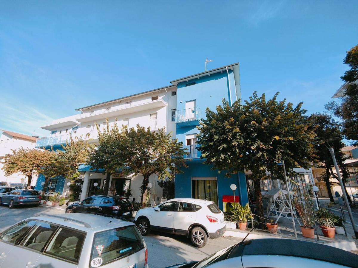Hotel Marittimo ريميني المظهر الخارجي الصورة